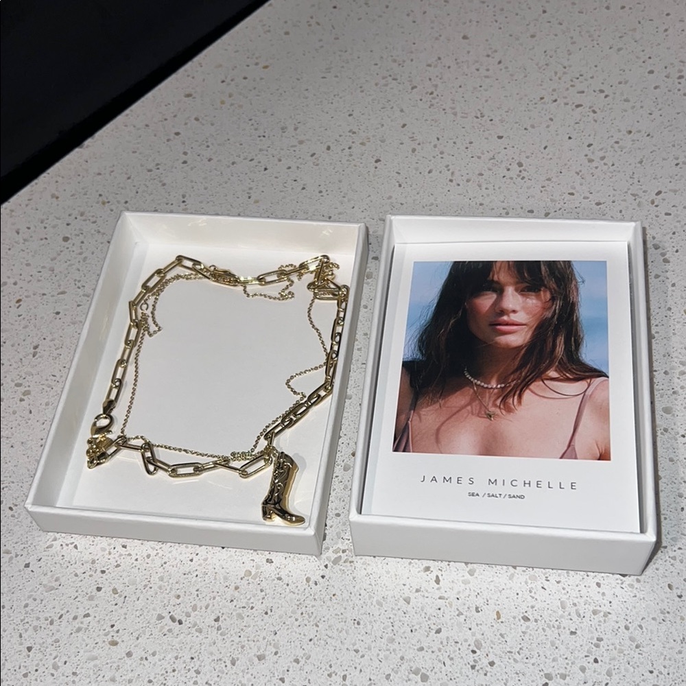 James Michelle “Made For Walkin’ Necklace Set”